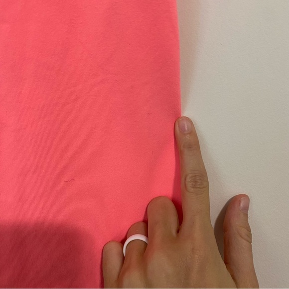 Lululemon Neon Pink Power Y Tank size 4 - Picture 5 of 11